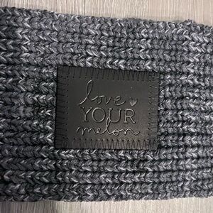 Love Your Melon knit headband. NWT